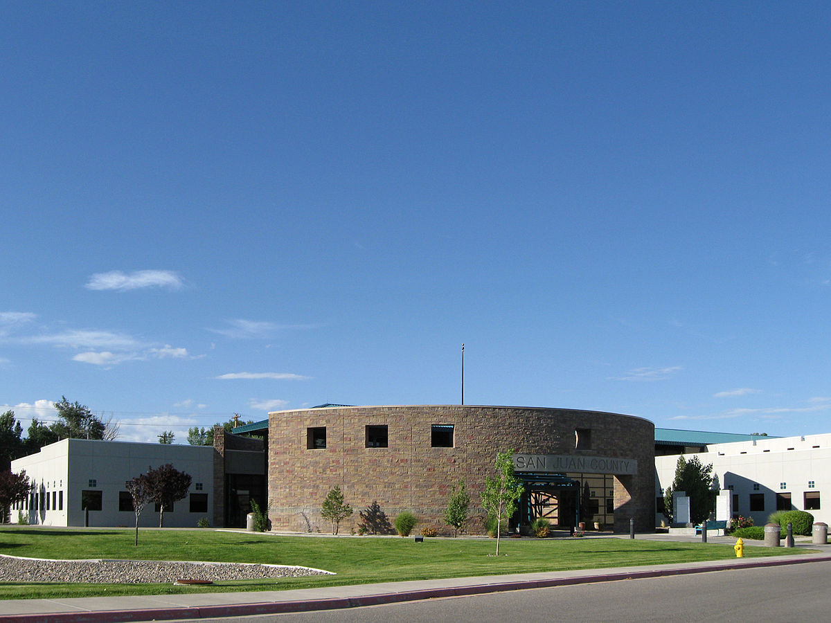 1200px-San_Juan_County_New_Mexico_Administration_Building